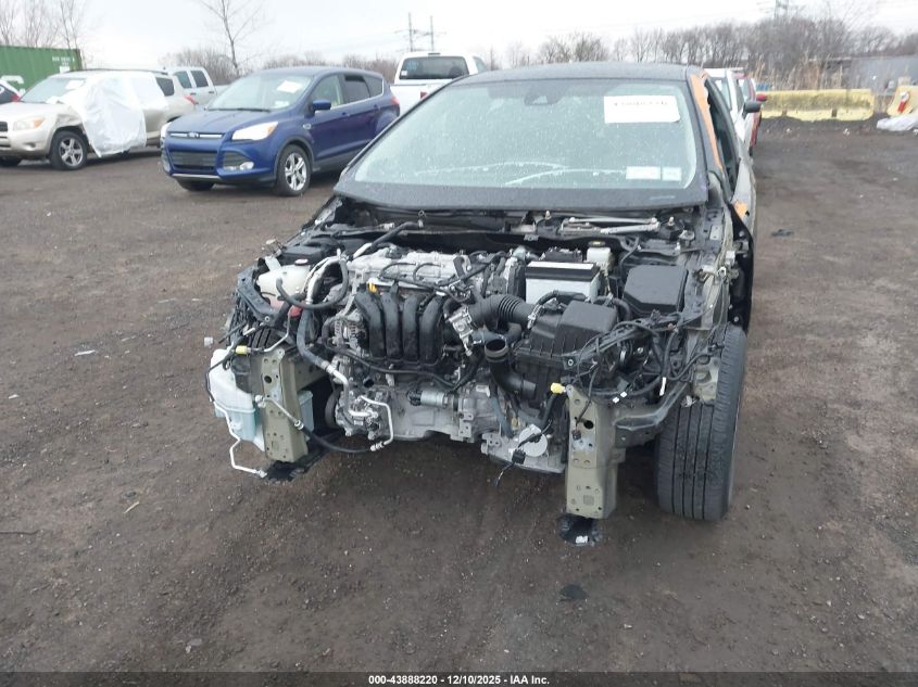 2020 Toyota Corolla Xle VIN: 5YFFPRAE3LP105288 Lot: 43888220