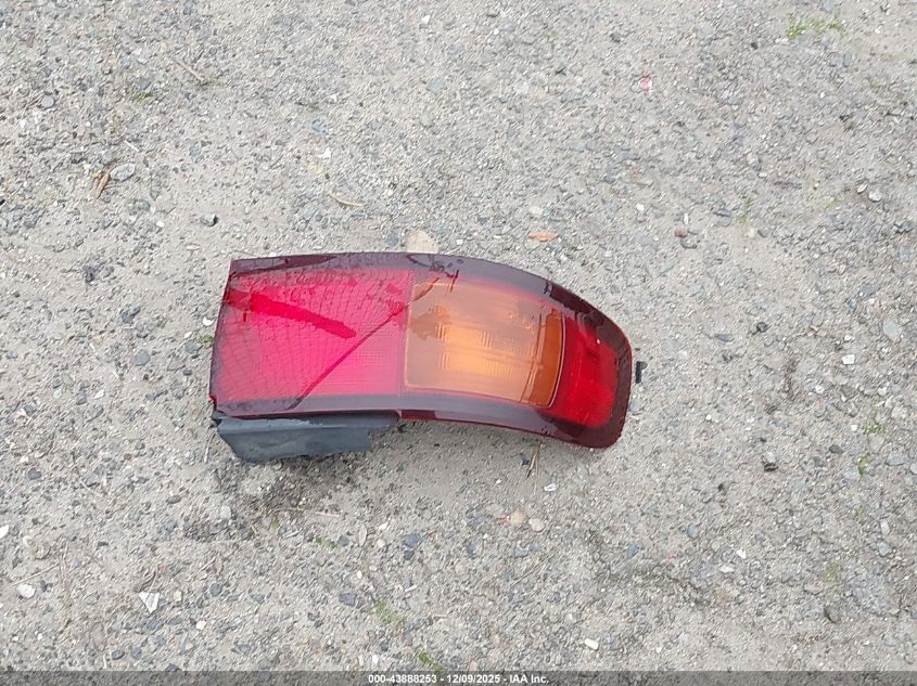 1996 Toyota Camry Le/Xle/Se VIN: JT2BF12K9T0133493 Lot: 43888253