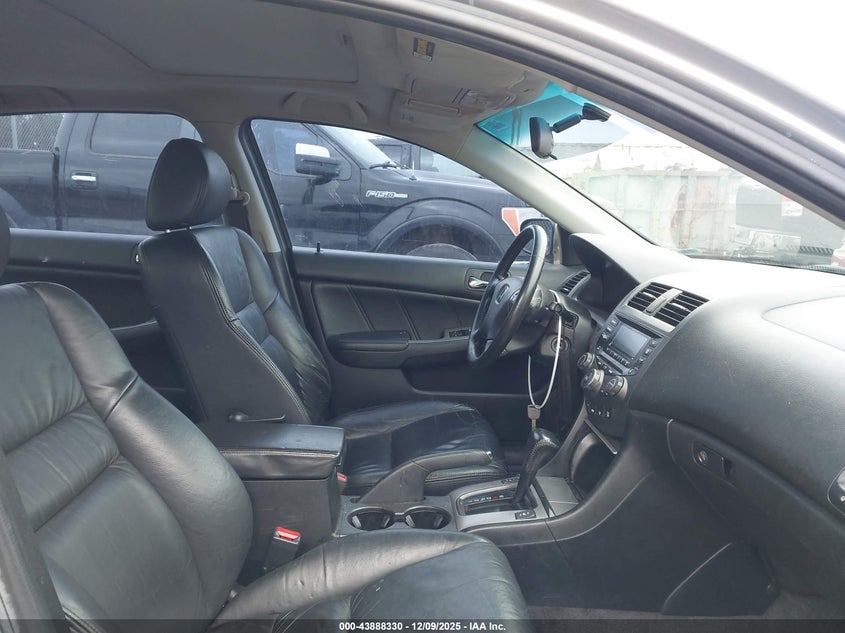 JHMCM56603C075549 2003 HONDA ACCORD photo no. 5