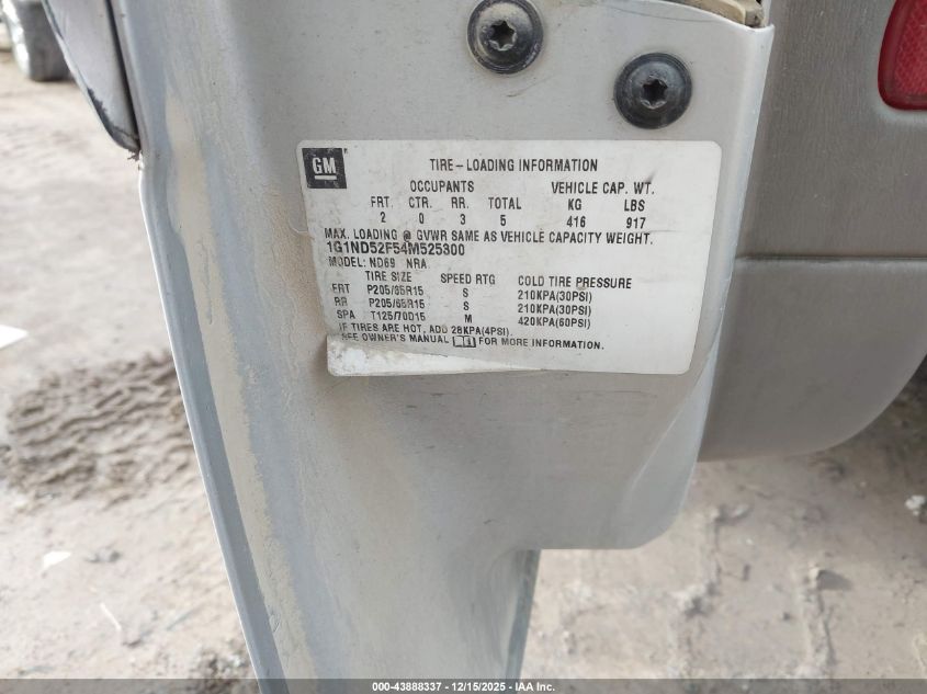 2004 Chevrolet Classic VIN: 1G1ND52F54M525300 Lot: 43888337