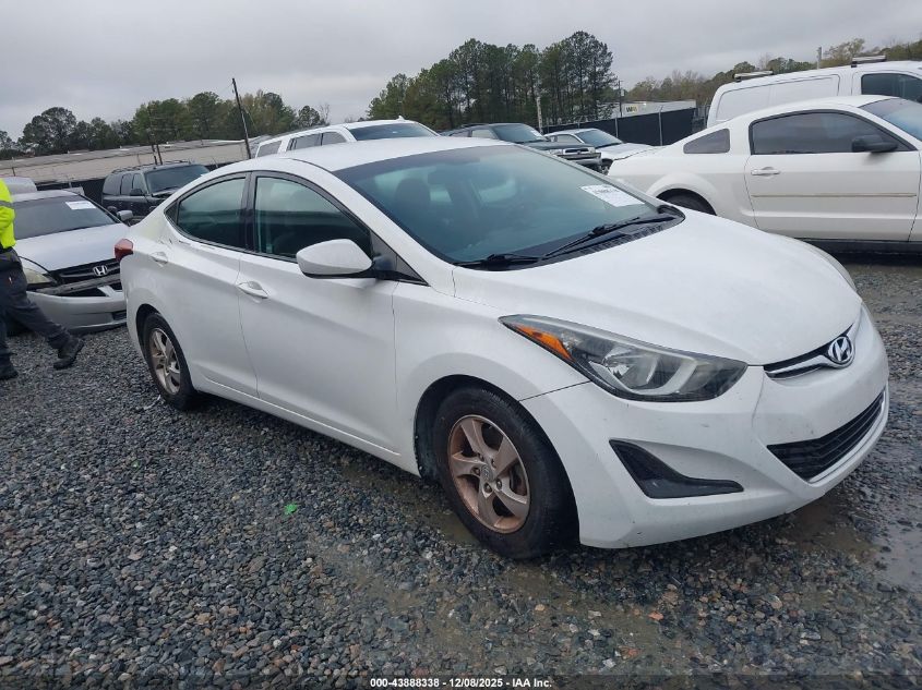HYUNDAI ELANTRA SE