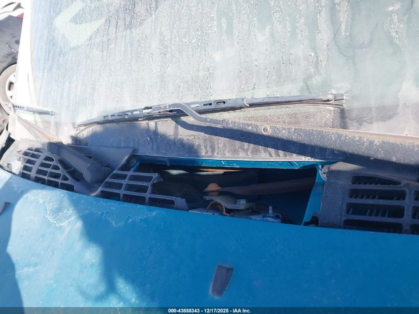 1996 Chevrolet Blazer VIN: 1GNDT13W2T2139786 Lot: 43888343