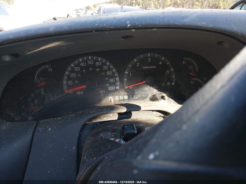 2001 Ford F-150 Harley-Davidson Edition/King Ranch Edition/Lariat/Xlt VIN: 1FTRW07L51KE34135 Lot: 43888454