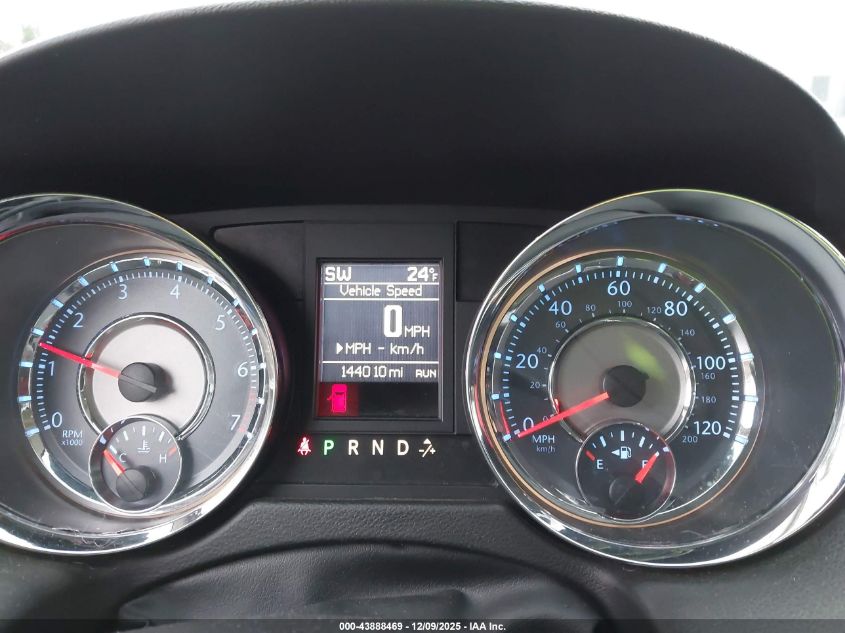 2013 Chrysler Town & Country Touring VIN: 2C4RC1BG1DR721812 Lot: 43888469