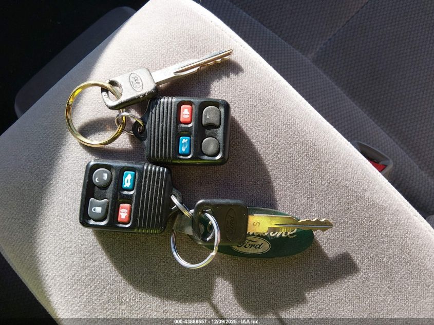 1999 Ford Taurus Se/Se-Ne VIN: 1FAFP53U1XG314975 Lot: 43888557