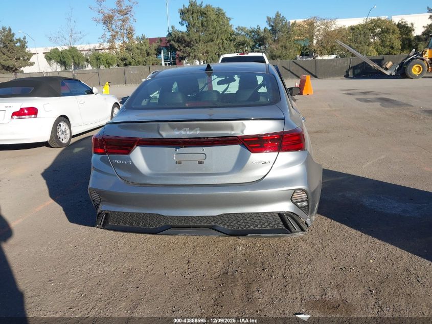 2022 Kia Forte Gt-Line VIN: 3KPF54AD3NE504156 Lot: 43888595