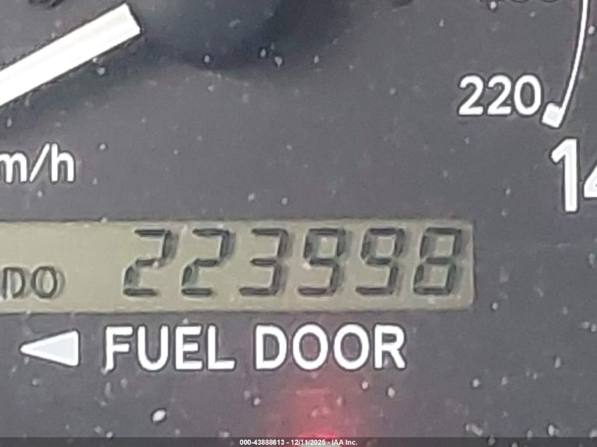 2001 Toyota Camry Le VIN: JT2BG22K110540191 Lot: 43888613