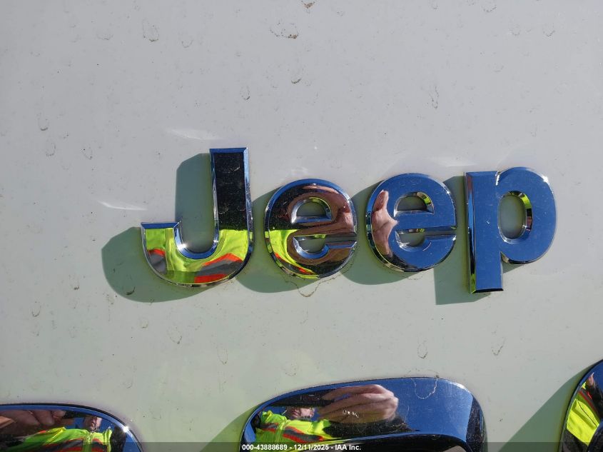 2015 Jeep Cherokee Latitude VIN: 1C4PJLCB9FW689536 Lot: 43888689