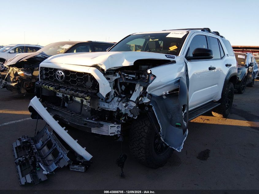 2025 Toyota 4Runner Hybrid Trd Off Road VIN: JTEVB5BR9S5004428 Lot: 43888705