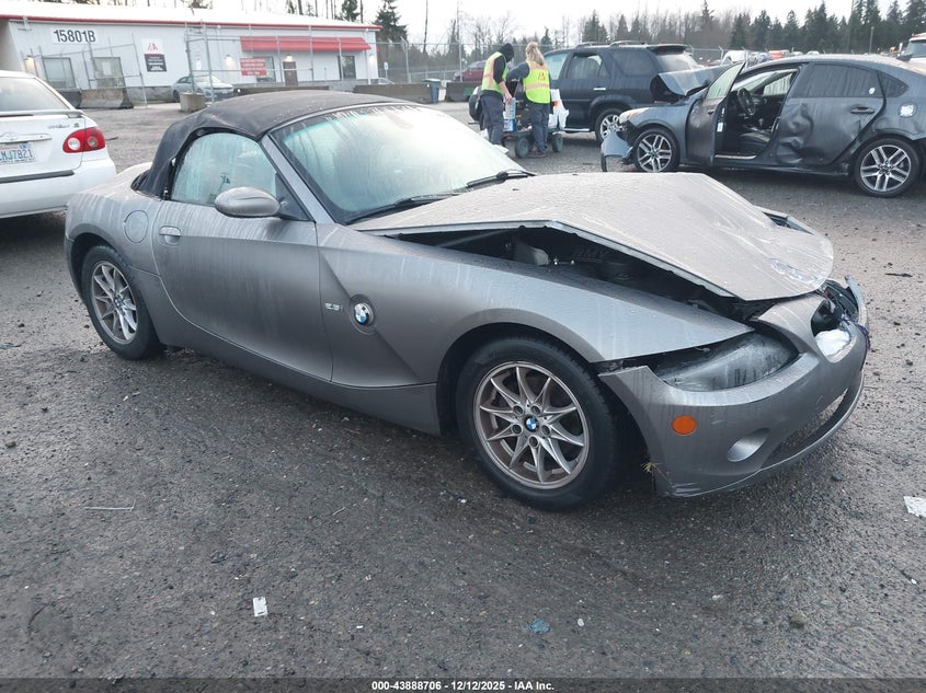 4USBT33505LS55191 2005 BMW Z4 photo no. 1