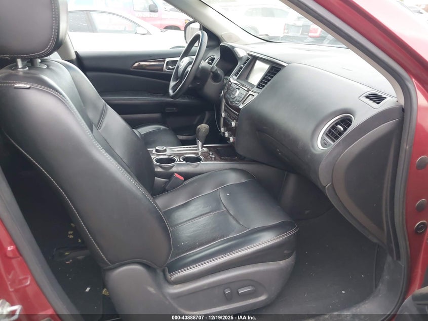 2014 Nissan Pathfinder Platinum