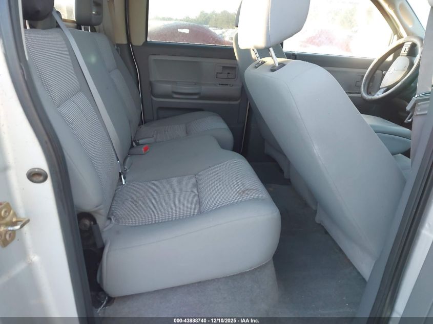 2007 Dodge Dakota Slt VIN: 1D7HW48P47S141667 Lot: 43888740