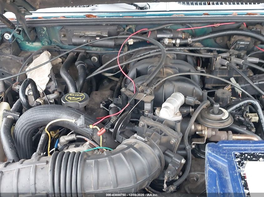 2001 Ford Explorer Sport Trac VIN: 1FMZU67E91UC12384 Lot: 43888750