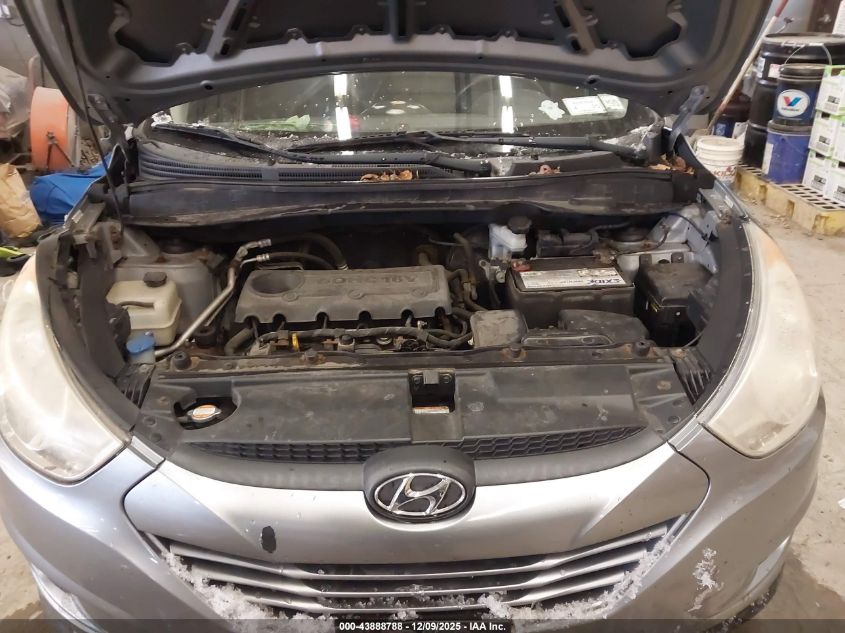 2010 Hyundai Tucson Gls VIN: KM8JUCAC4AU061053 Lot: 43888788