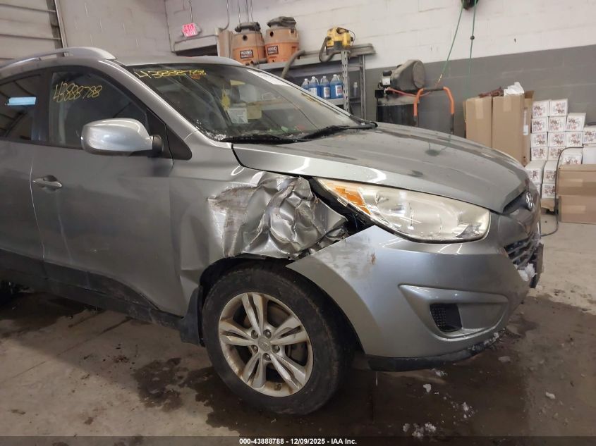2010 Hyundai Tucson Gls VIN: KM8JUCAC4AU061053 Lot: 43888788