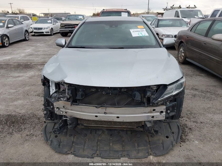 2018 Toyota Camry Se VIN: 4T1B11HKXJU104549 Lot: 43888789