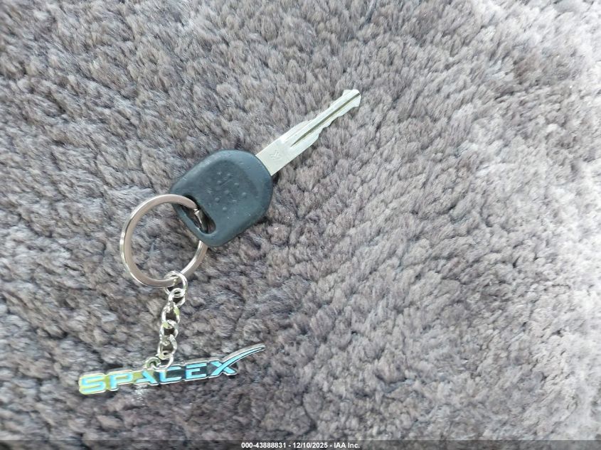 1998 Subaru Forester L VIN: JF1SF6358WH773638 Lot: 43888831