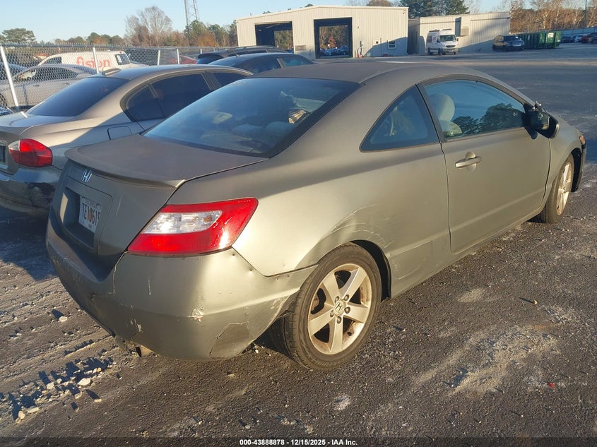 2HGFG12858H557798 2008 HONDA CIVIC photo no. 4