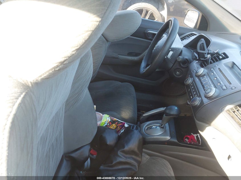 2HGFG12858H557798 2008 HONDA CIVIC photo no. 5