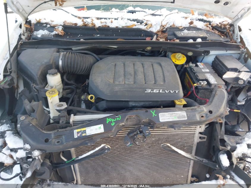 2017 Dodge Grand Caravan Sxt VIN: 2C4RDGCGXHR852306 Lot: 43888903