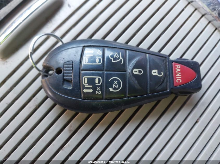 2017 Dodge Grand Caravan Sxt VIN: 2C4RDGCGXHR852306 Lot: 43888903