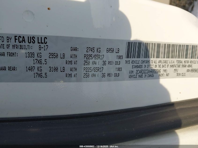 2017 Dodge Grand Caravan Sxt VIN: 2C4RDGCGXHR852306 Lot: 43888903