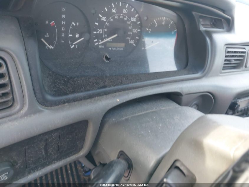 2000 Toyota Camry Le VIN: 4T1BG22K9YU667907 Lot: 43888913