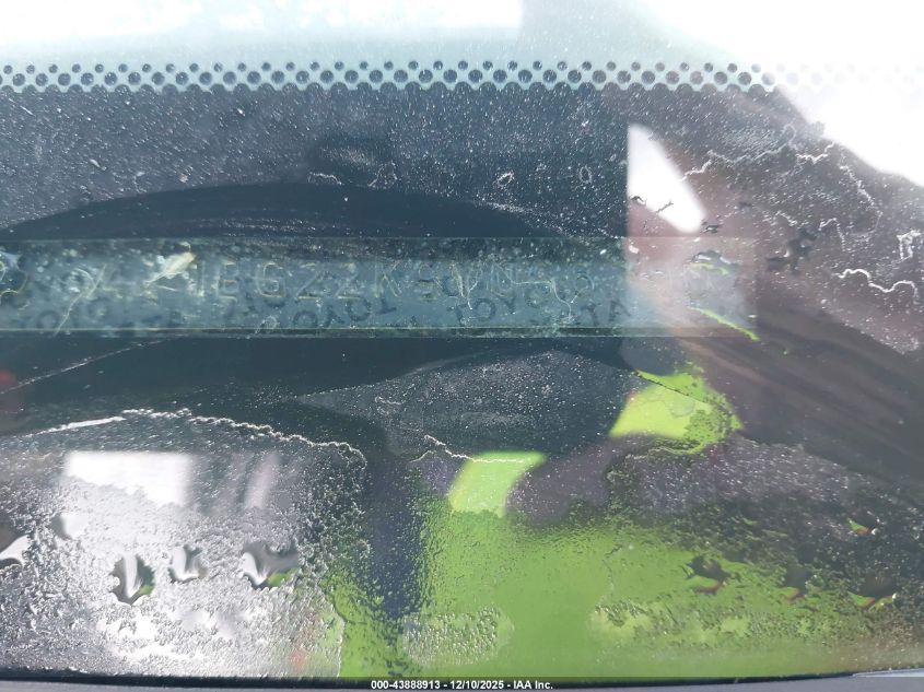 2000 Toyota Camry Le VIN: 4T1BG22K9YU667907 Lot: 43888913