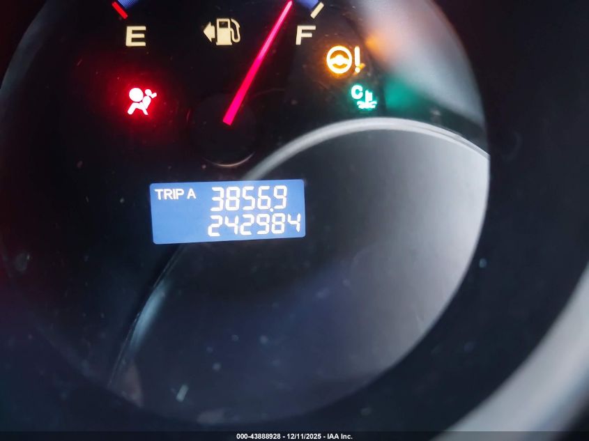 2008 Honda Fit Sport VIN: JHMGD37668S063617 Lot: 43888928