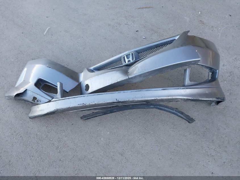 2008 Honda Fit Sport VIN: JHMGD37668S063617 Lot: 43888928