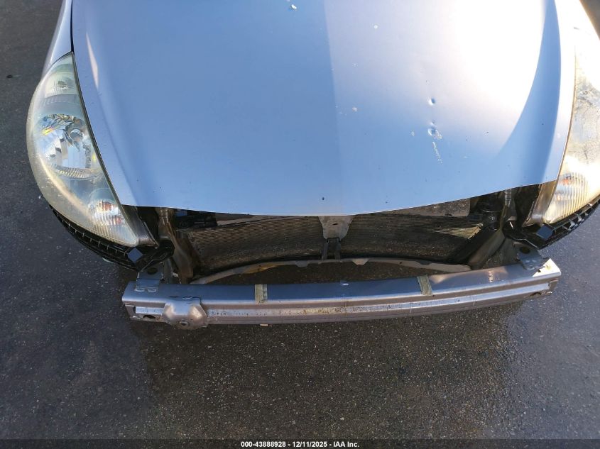 2008 Honda Fit Sport VIN: JHMGD37668S063617 Lot: 43888928