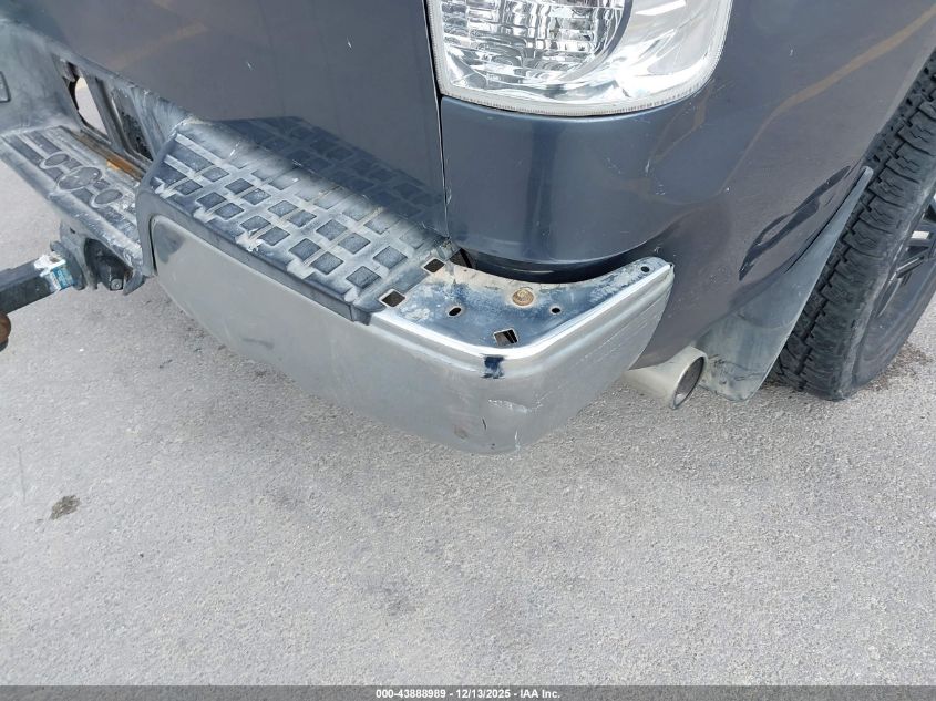 2007 Toyota Tundra Sr5 5.7L V8 VIN: 5TFEV541X7X029207 Lot: 43888989