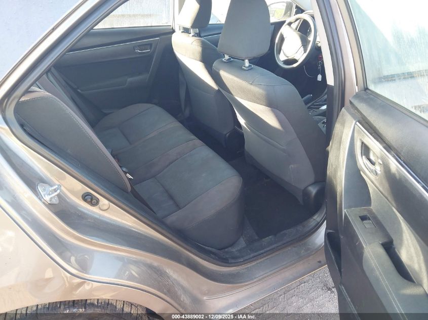 2018 Toyota Corolla Le VIN: 5YFBURHE5JP748865 Lot: 43889002