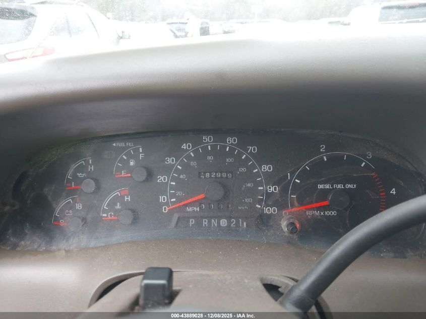 2001 Ford F-350 Lariat/Xl/Xlt VIN: 1FTWW32F81EB38739 Lot: 43889028