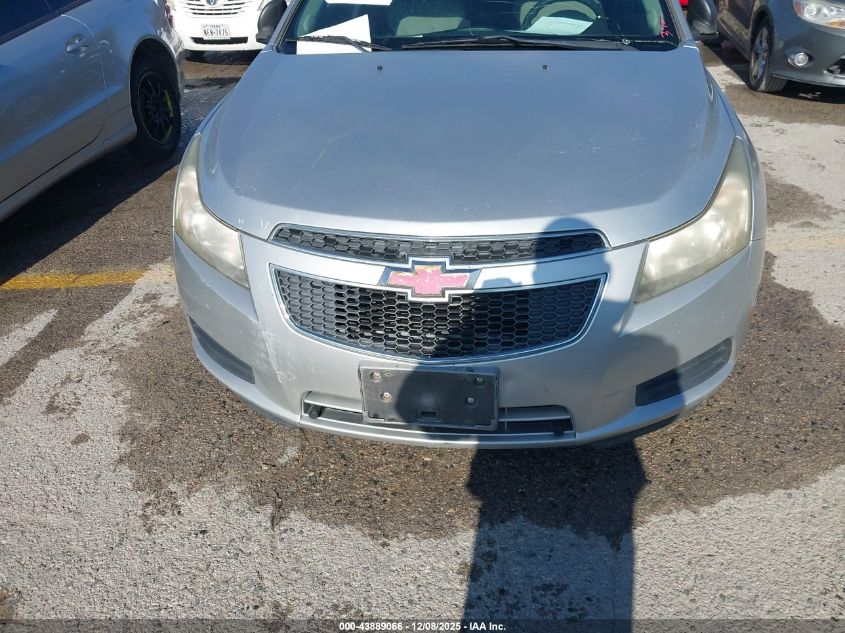 2013 Chevrolet Cruze Ls Auto VIN: 1G1PA5SH0D7300588 Lot: 43889066