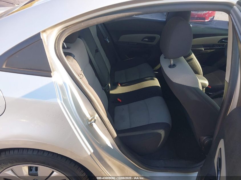 2013 Chevrolet Cruze Ls Auto VIN: 1G1PA5SH0D7300588 Lot: 43889066