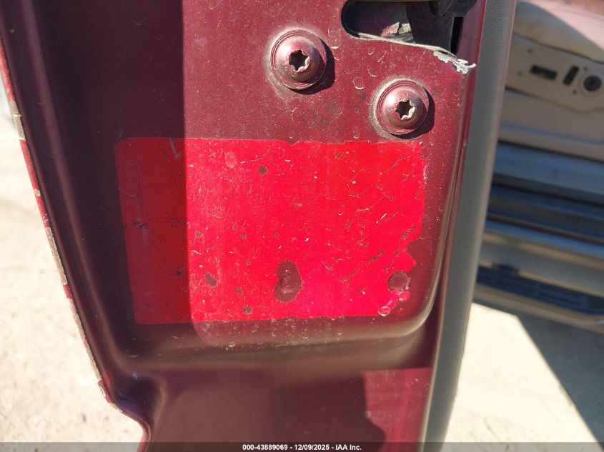 2005 Chevrolet Suburban 1500 Z71 VIN: 3GNFK16Z25G115449 Lot: 43889069