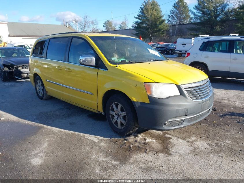 CHRYSLER TOWN & COUNTRY TOURING-L