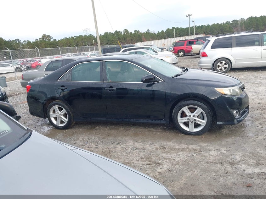4T1BF1FK7EU384506 2014 TOYOTA CAMRY photo no. 12