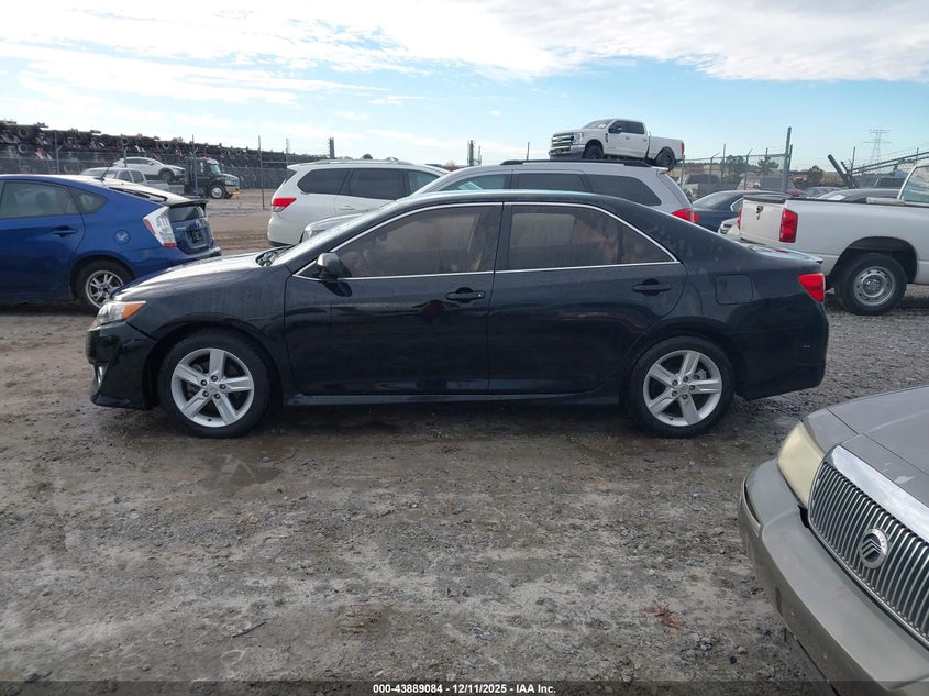 4T1BF1FK7EU384506 2014 TOYOTA CAMRY photo no. 13