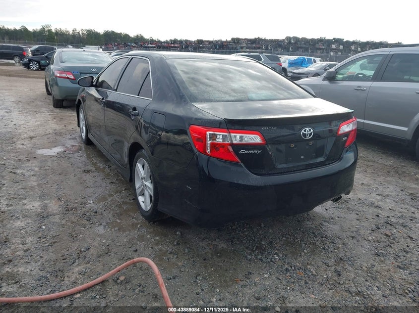 4T1BF1FK7EU384506 2014 TOYOTA CAMRY photo no. 3