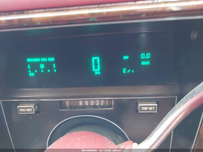 1990 Cadillac Brougham VIN: 1G6DW54Y4LR723270 Lot: 43889095