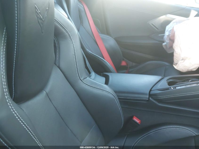 2024 Chevrolet Corvette Stingray VIN: 1G1YB2D44R5130586 Lot: 43889134