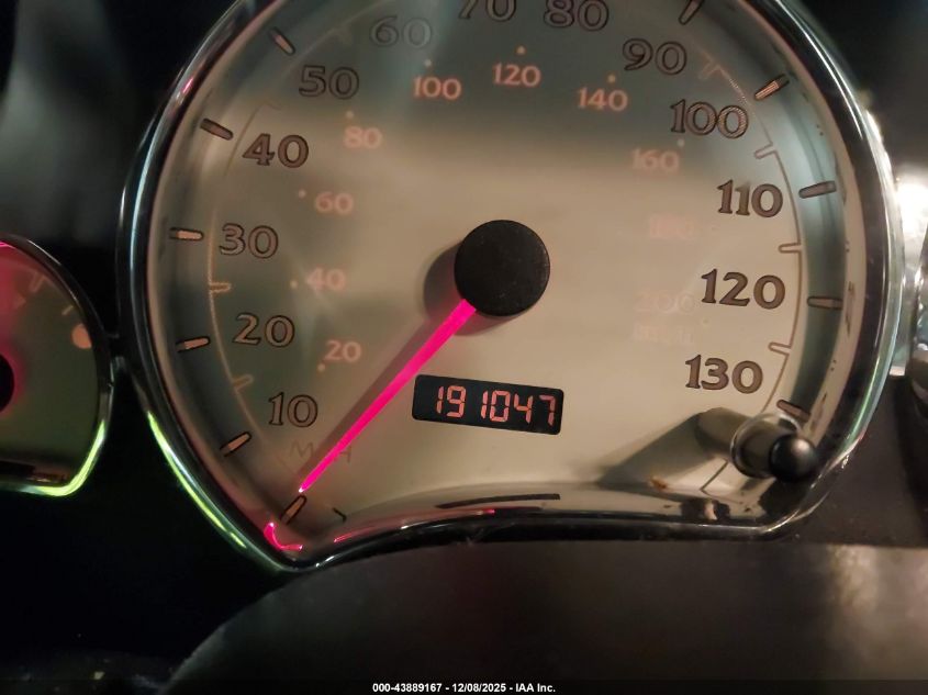 2005 Saturn Vue V6 VIN: 5GZCZ53455S816825 Lot: 43889167