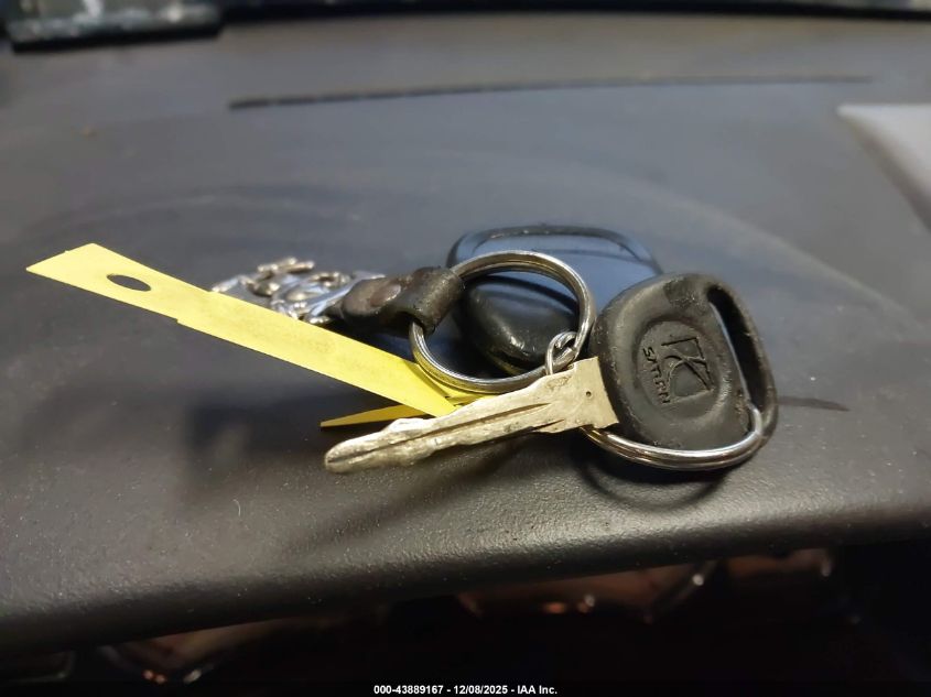 2005 Saturn Vue V6 VIN: 5GZCZ53455S816825 Lot: 43889167