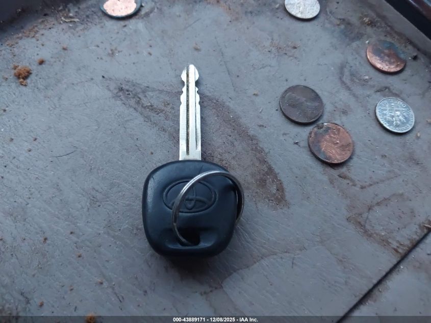 2004 Toyota Sienna Le VIN: 5TDZA23C84S105135 Lot: 43889171