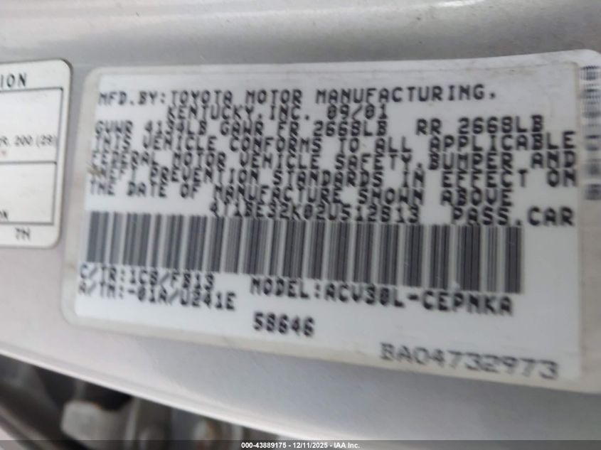 2002 Toyota Camry Le VIN: 4T1BE32K02U512813 Lot: 43889175