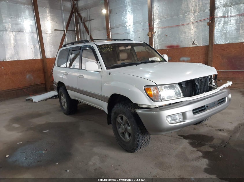TOYOTA LAND CRUISER 1998. Lot# 43889232. VIN JT3HT05J5W0016414. Photo 1