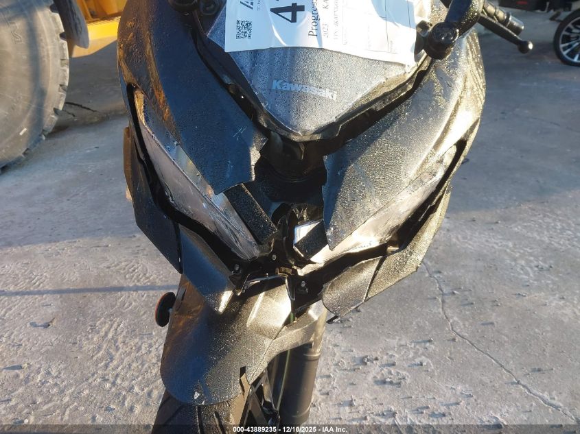 2023 Kawasaki Ex400 VIN: JKAEXKG14PDAK1431 Lot: 43889235