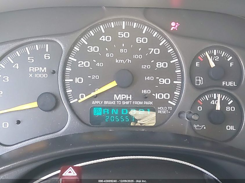 2000 GMC Sierra 1500 Sl/Sle VIN: 1GTEK19T9YZ308049 Lot: 43889240